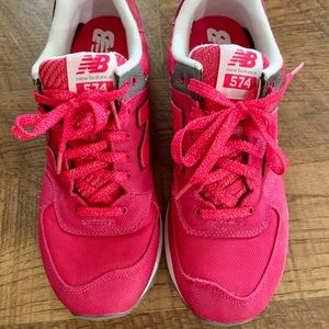 Women’s BRAND NEW New Balance Shoes